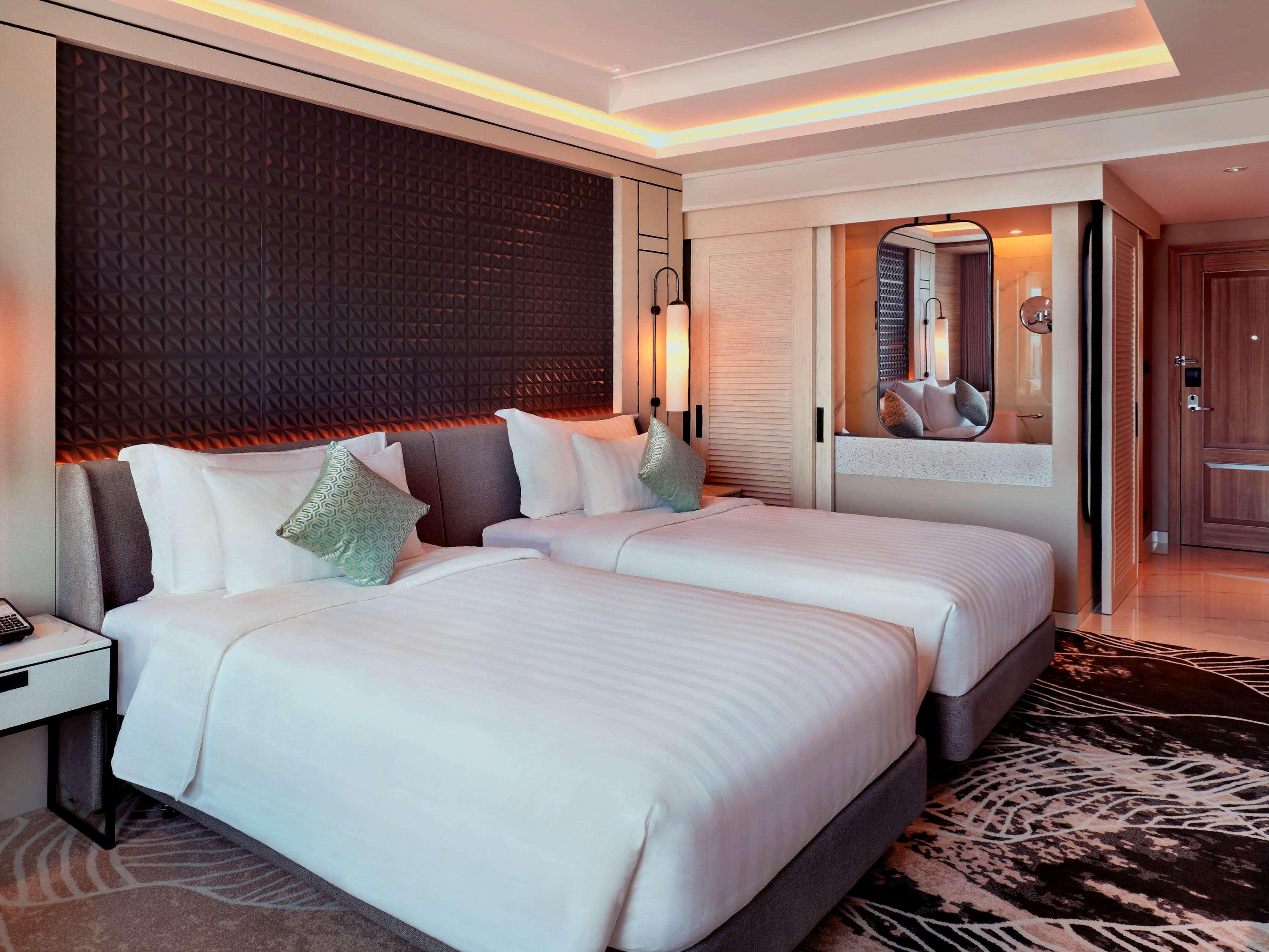 Movenpick Surabaya City Rum bild